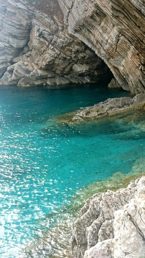 Апартаменты Petrovac Bay Monte Экстерьер фото